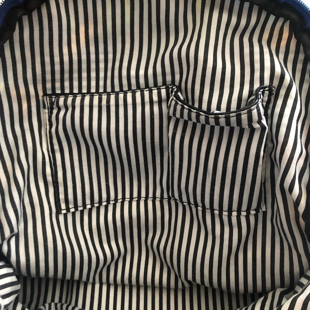 Jungle Print Backpack - Picture 10 of 10